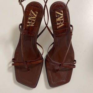 Zara Leather Heeled Strappy Sandals